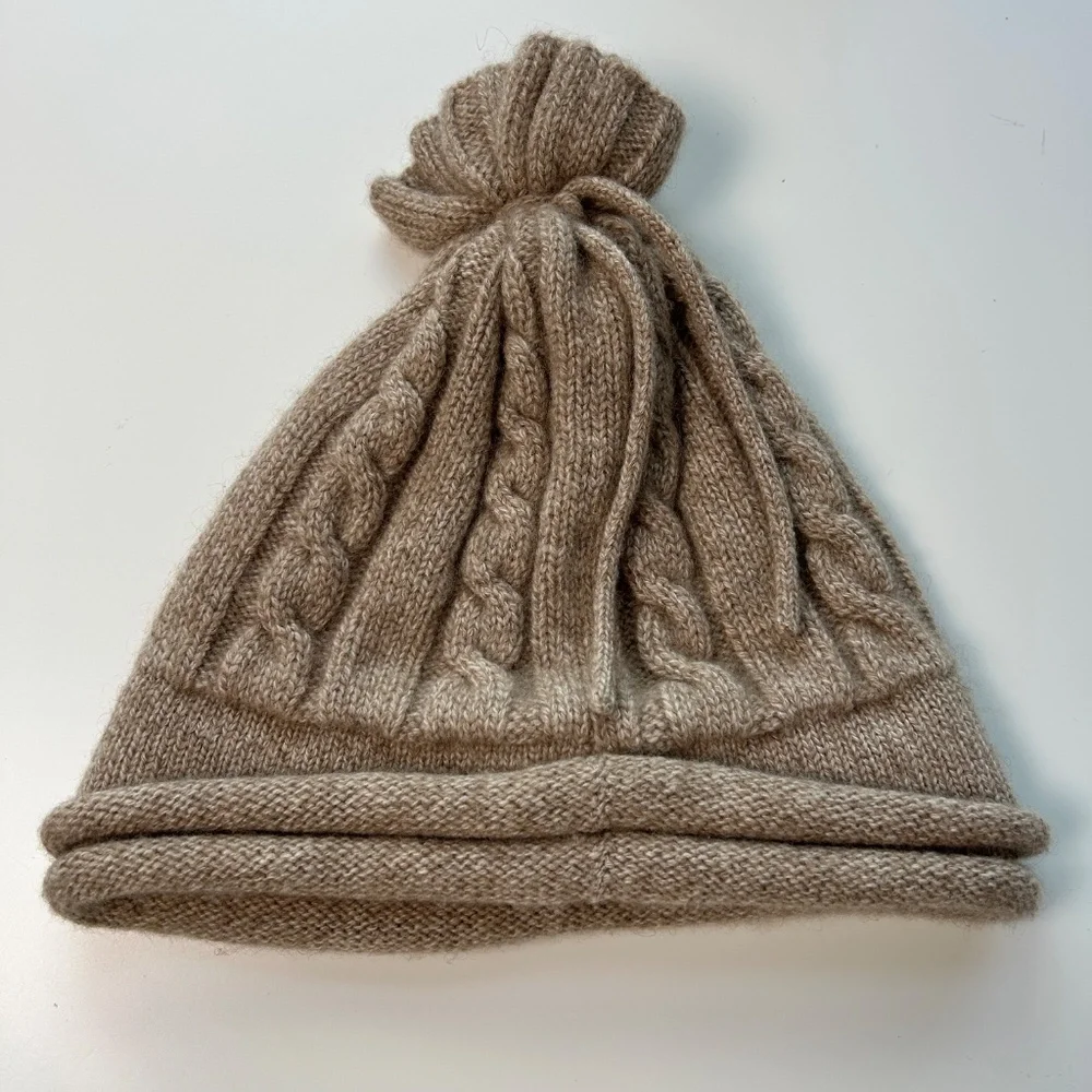 Mount Cashmere women one size beanie cable knit knot top brown 100% cashmere